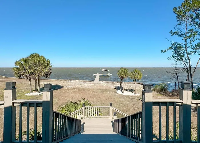 Holiday home Round House Retreat On The Bay Gulf Shores